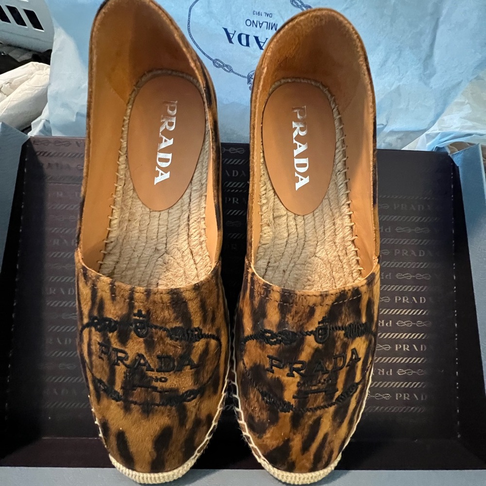 Brand new with box size 36 Prada espadrilles